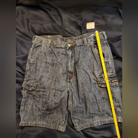 Men's Dark Wash Jean Shorts (Jorts) - Picture 2 of 4
